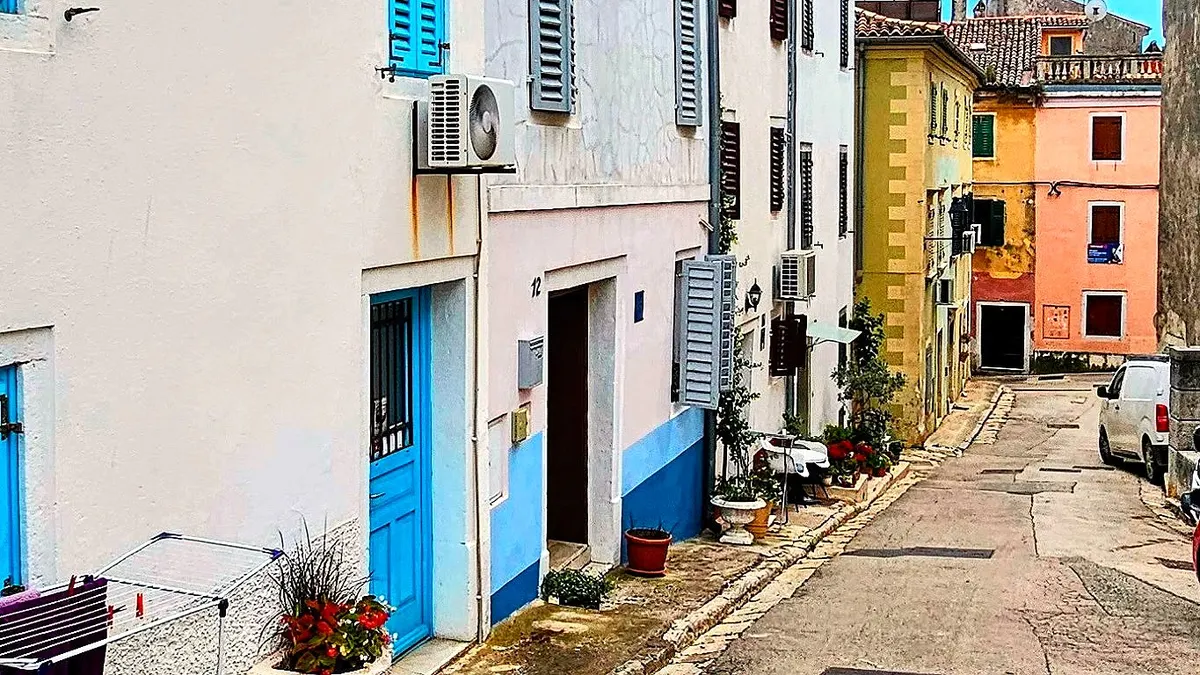 The house on a stone old-town street